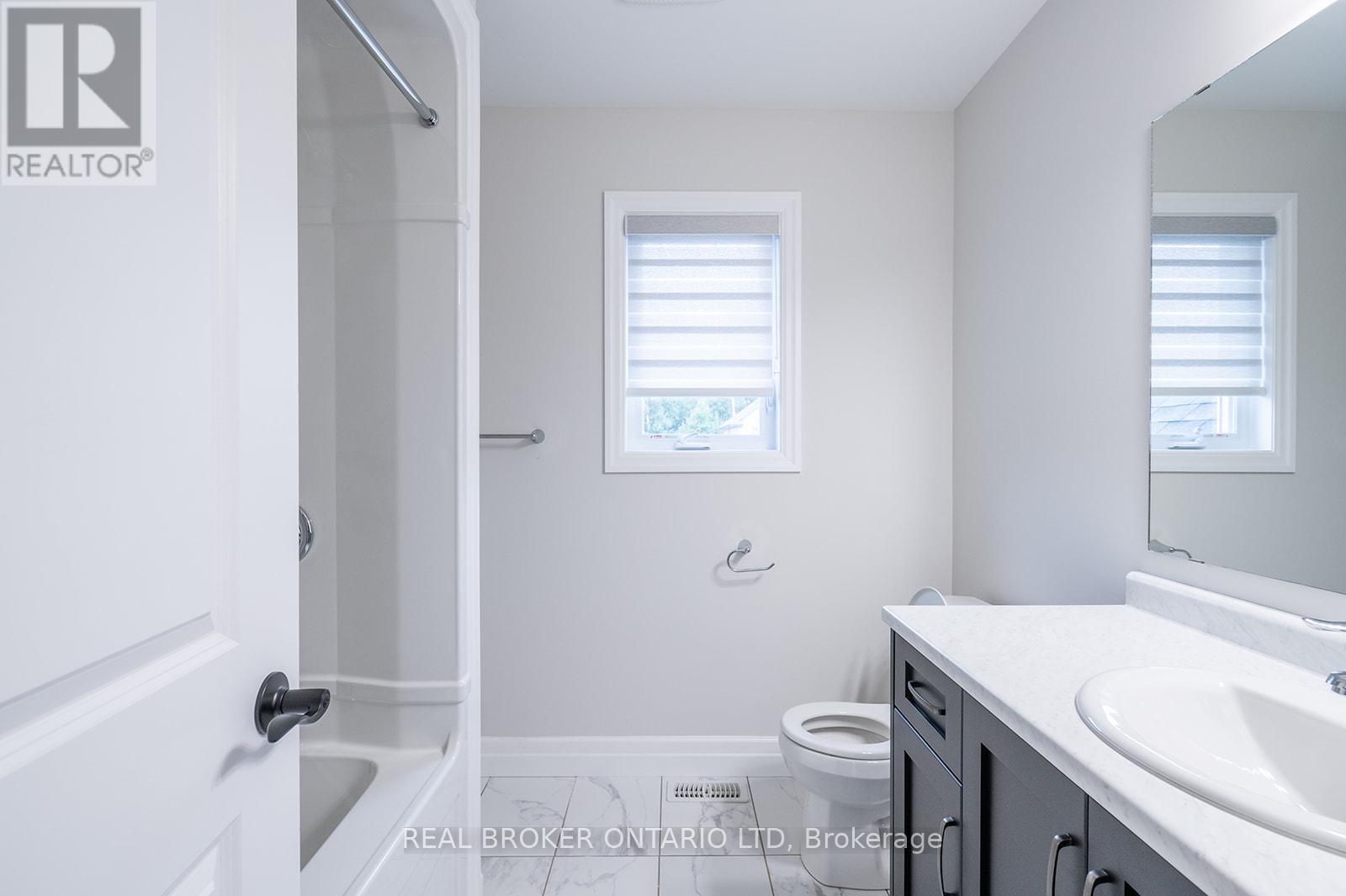 57 Acorn Trail, St. Thomas, Ontario  N5R 0H8 - Photo 9 - X12758630