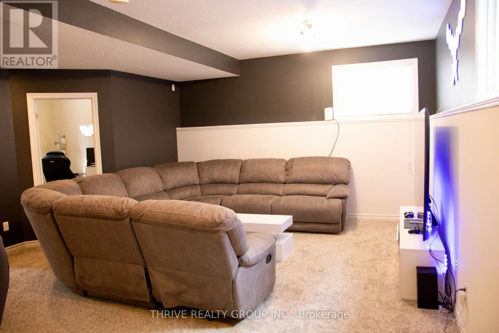 803 Wild Rose Lane, London North (North M), Ontario  N6H 5X4 - Photo 17 - X12758616