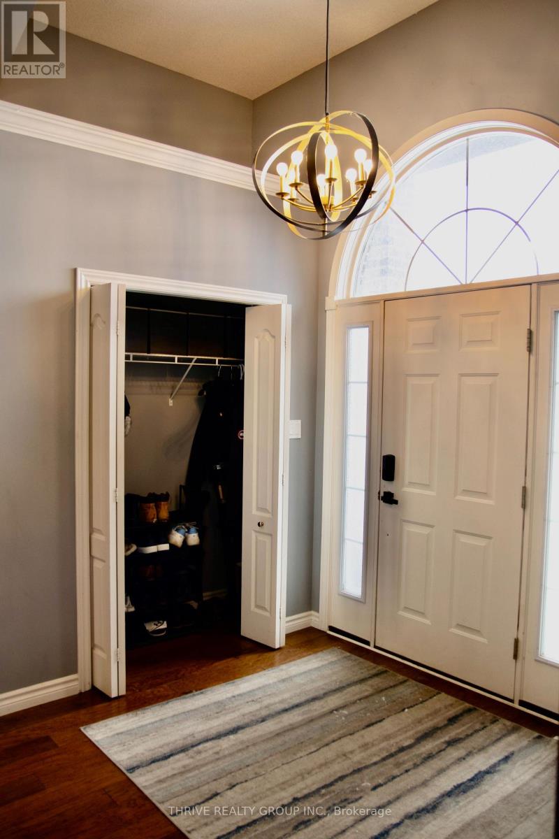 803 Wild Rose Lane, London North (North M), Ontario  N6H 5X4 - Photo 3 - X12758616