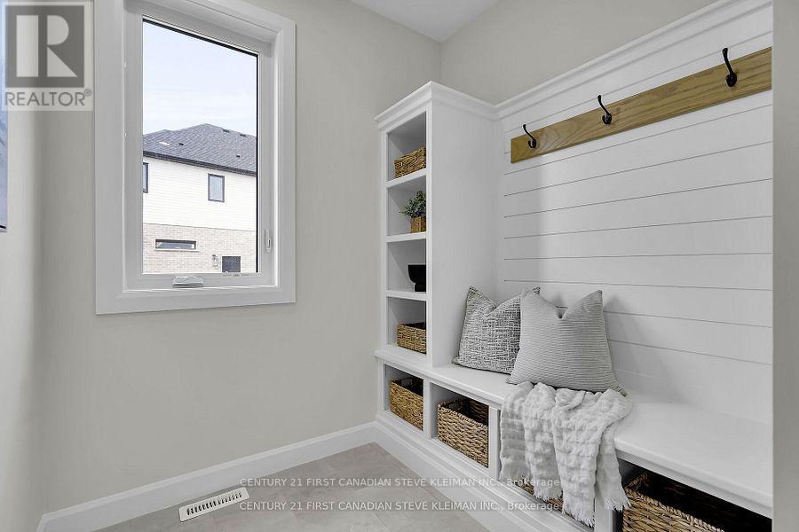 Photo 18 of 42 for 1327 Bush Hill Link