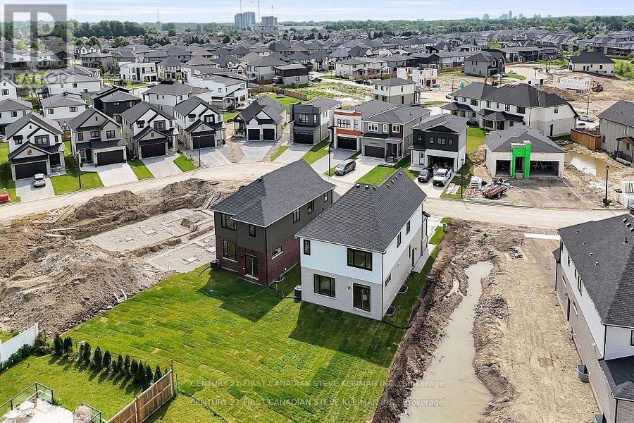 1327 Bush Hill Link, London North, Ontario  N6G 0X6 - Photo 5 - X12758668