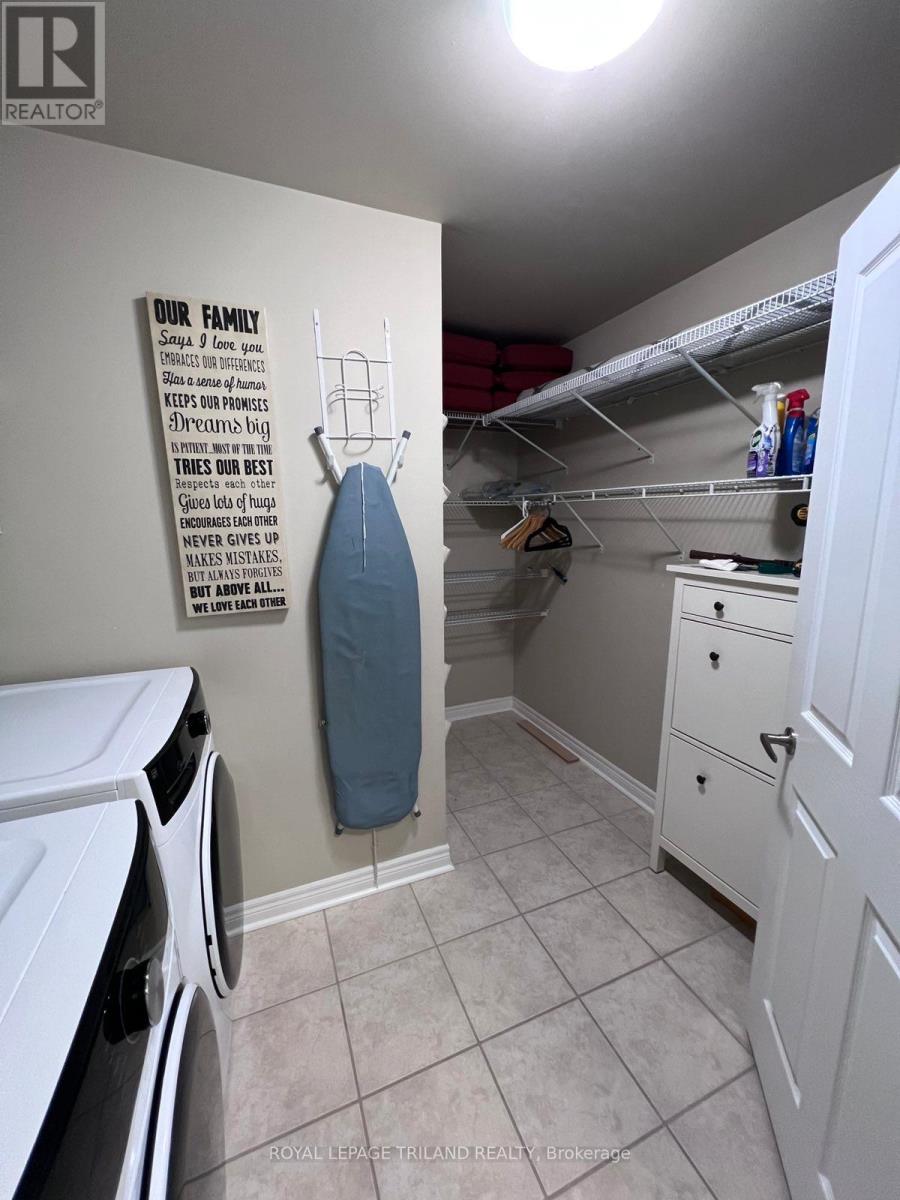 909 - 1030 Coronation Drive, London North, Ontario  N6G 0G5 - Photo 27 - X12758712