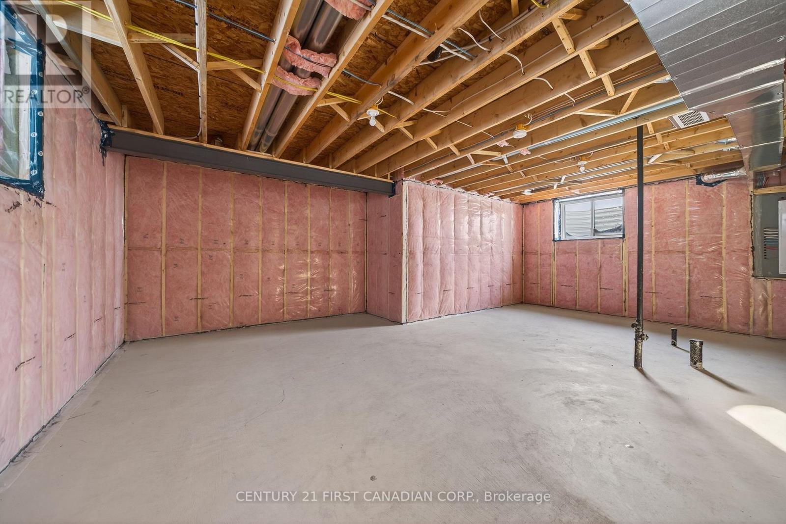 12 Sheldabren Street, North Middlesex, Ontario  N0M 1A0 - Photo 30 - X12758938