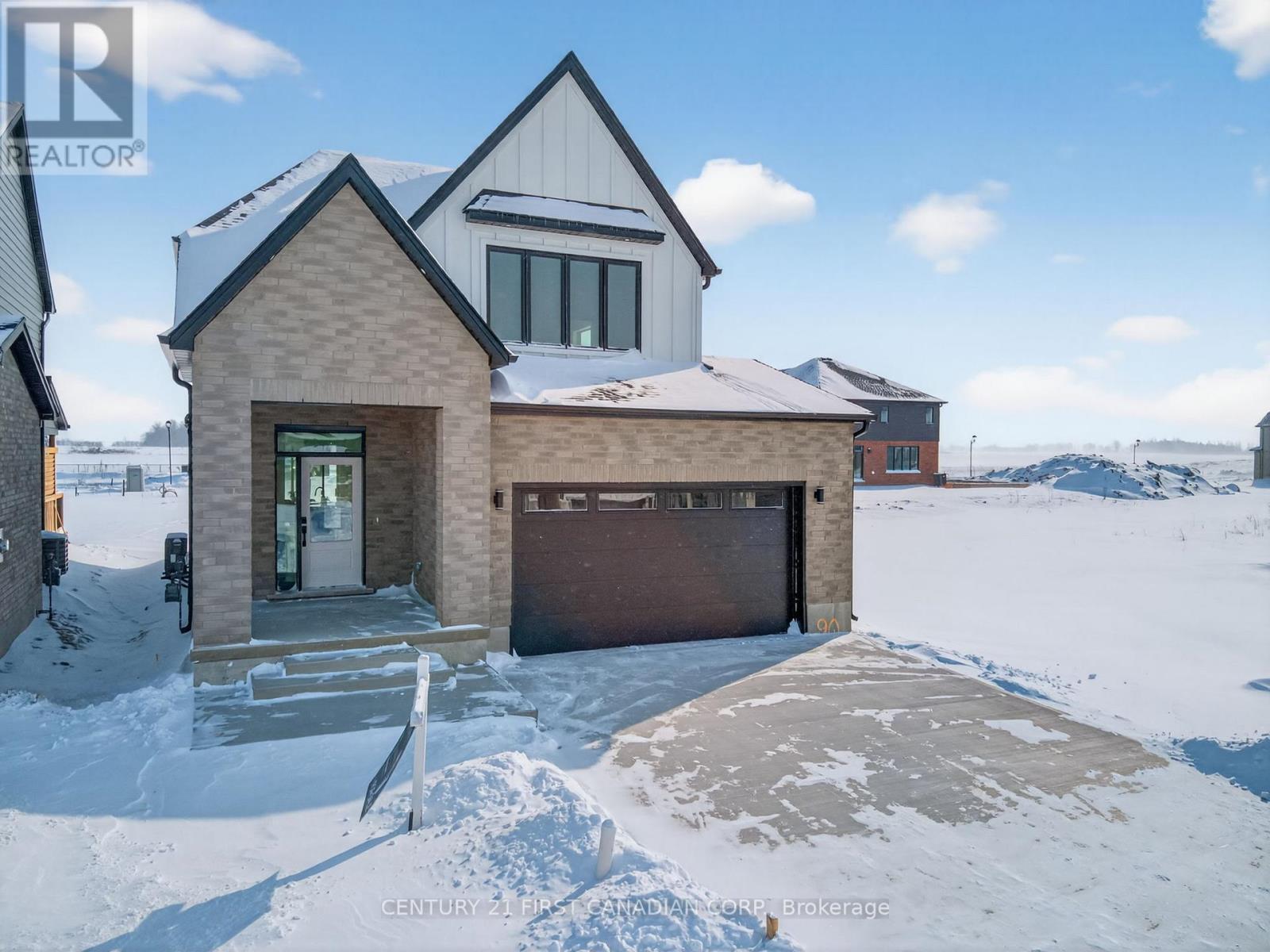 12 Sheldabren Street, North Middlesex, Ontario  N0M 1A0 - Photo 1 - X12758938