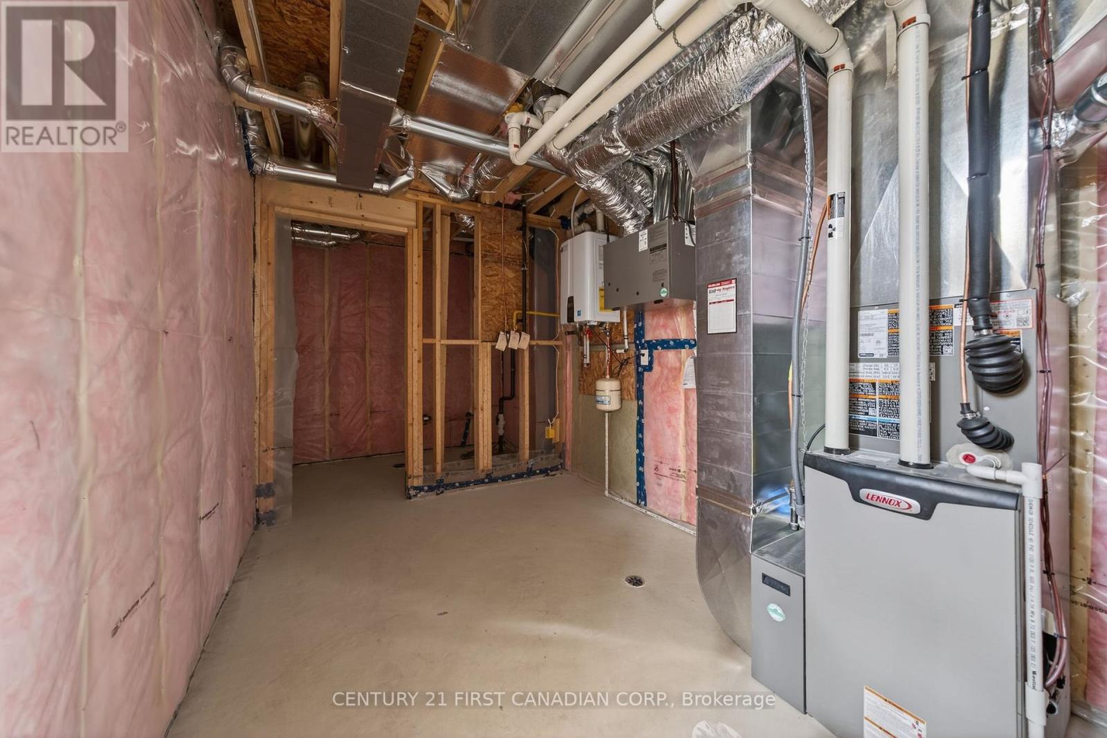 12 Sheldabren Street, North Middlesex, Ontario  N0M 1A0 - Photo 31 - X12758938