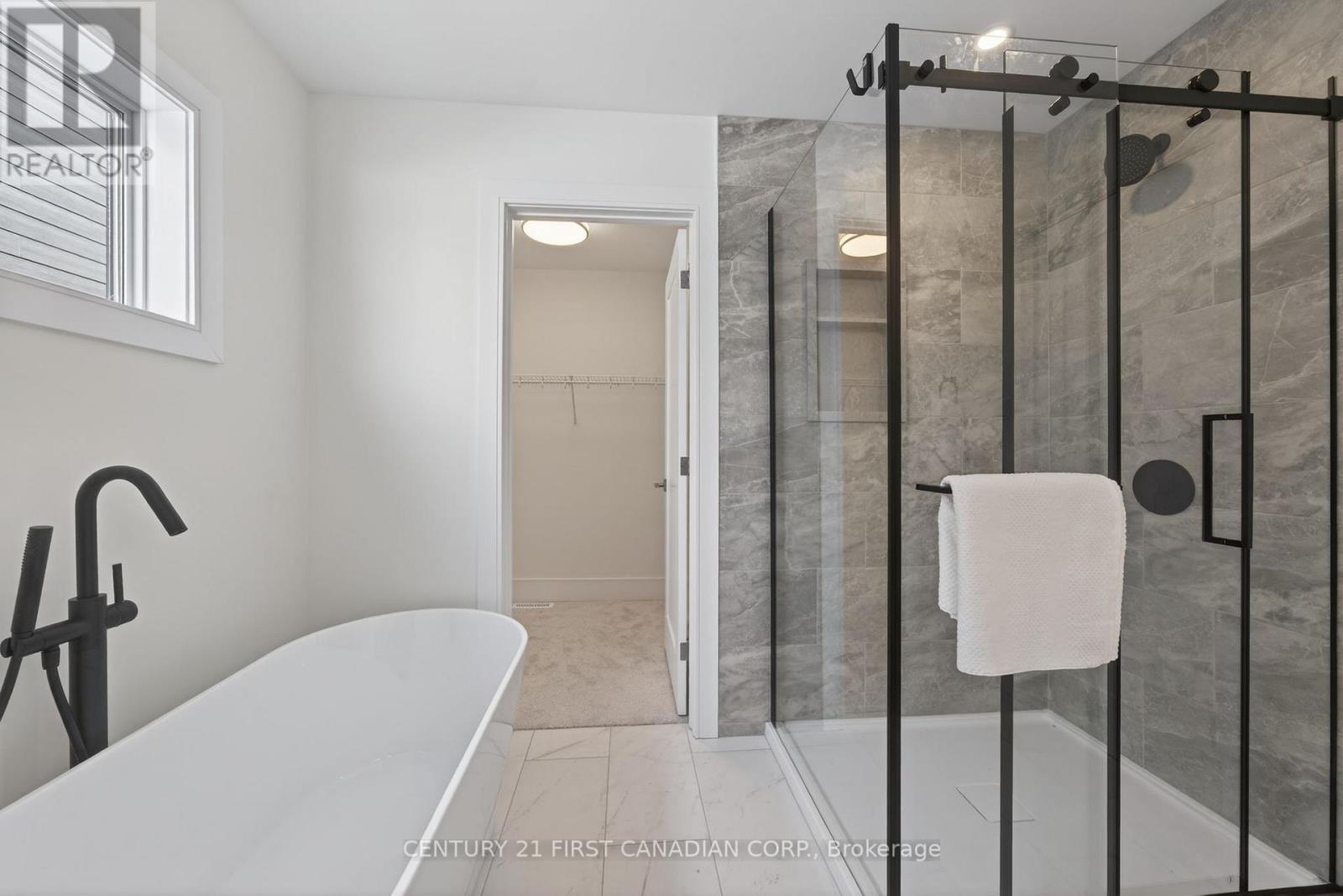 12 Sheldabren Street, North Middlesex, Ontario  N0M 1A0 - Photo 21 - X12758938