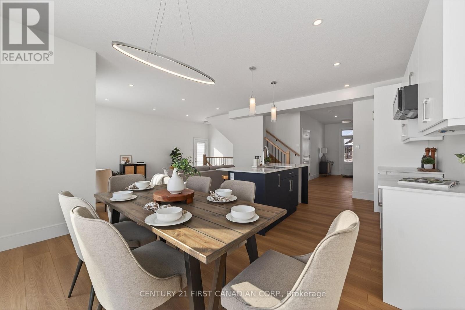 12 Sheldabren Street, North Middlesex, Ontario  N0M 1A0 - Photo 11 - X12758938