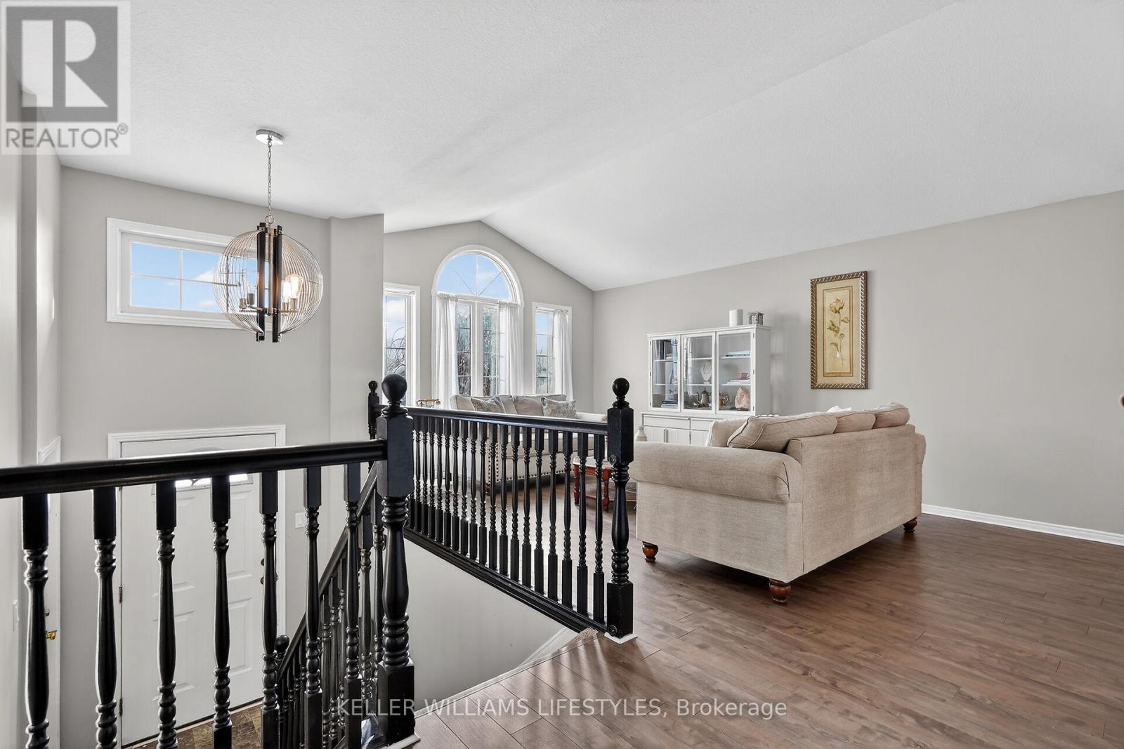 65 Axford Parkway, St. Thomas, Ontario  N5R 6E7 - Photo 9 - X12758958