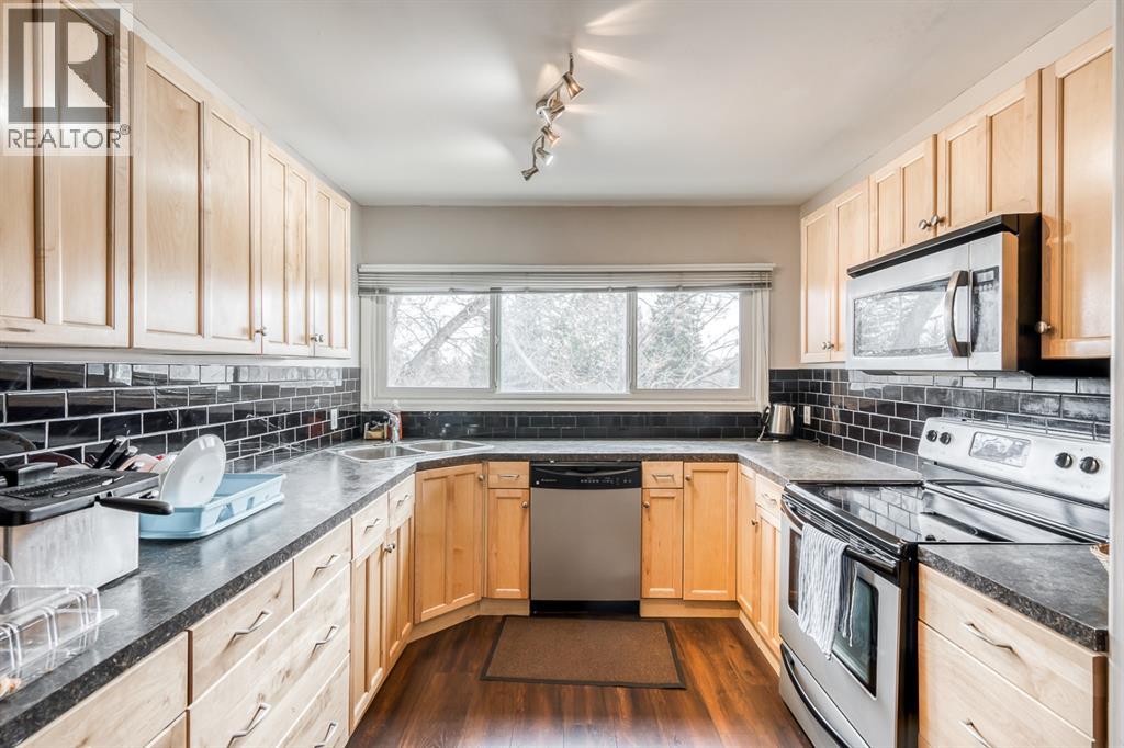 210, 8231 Elbow Drive Sw, Calgary, Alberta  T2V 1K6 - Photo 4 - A2282537