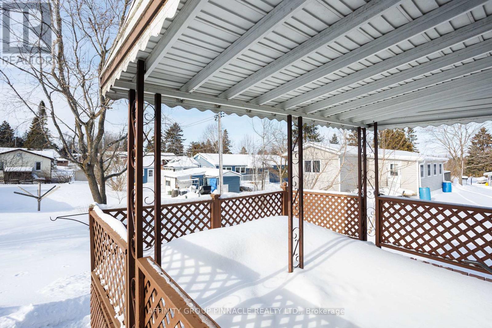 11 Homewood Avenue, Kawartha Lakes, Ontario  K9V 0H5 - Photo 10 - X12757198