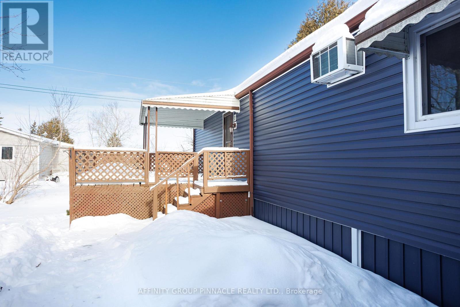 11 Homewood Avenue, Kawartha Lakes, Ontario  K9V 0H5 - Photo 7 - X12757198