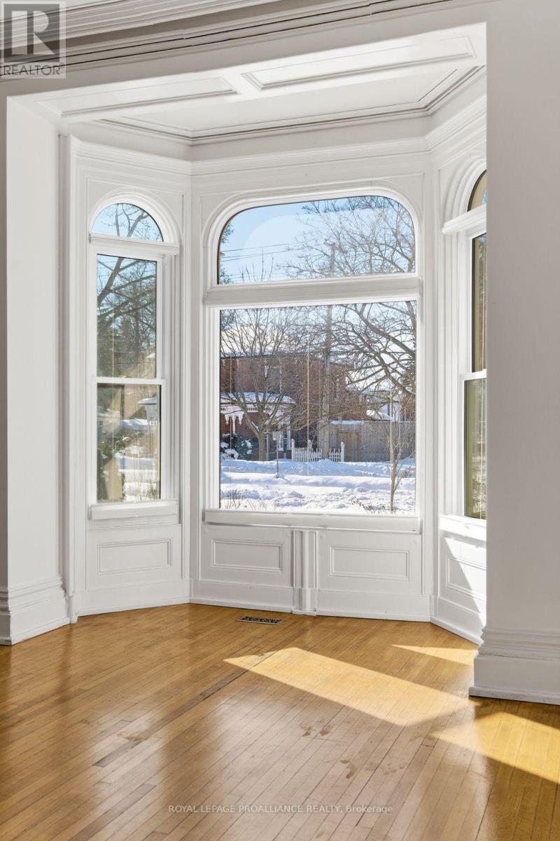 219 Charles Street, Belleville (Belleville Ward), Ontario  K8N 3M3 - Photo 22 - X12757704