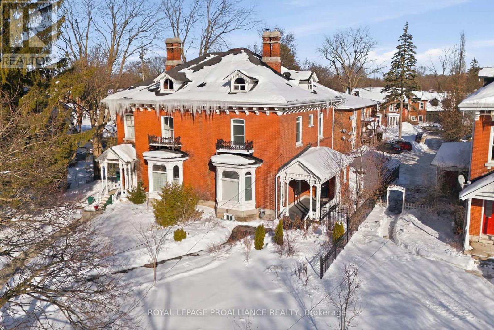 219 CHARLES STREET, belleville (belleville ward), Ontario