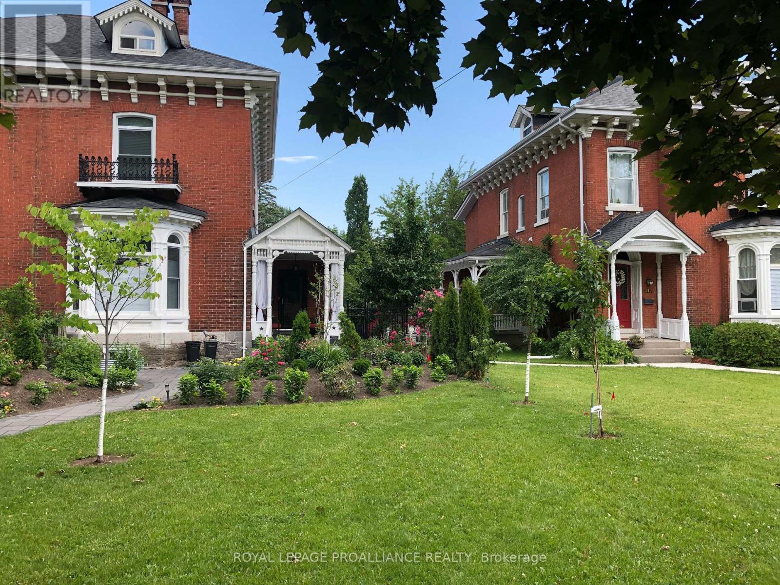 219 Charles Street, Belleville (Belleville Ward), Ontario  K8N 3M3 - Photo 7 - X12757704