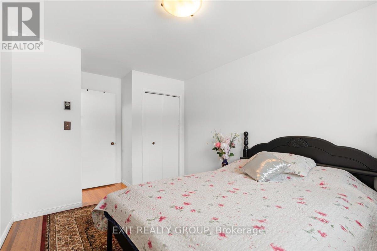 12 Chown Crescent, Belleville (Thurlow Ward), Ontario  K8P 4P9 - Photo 18 - X12758218