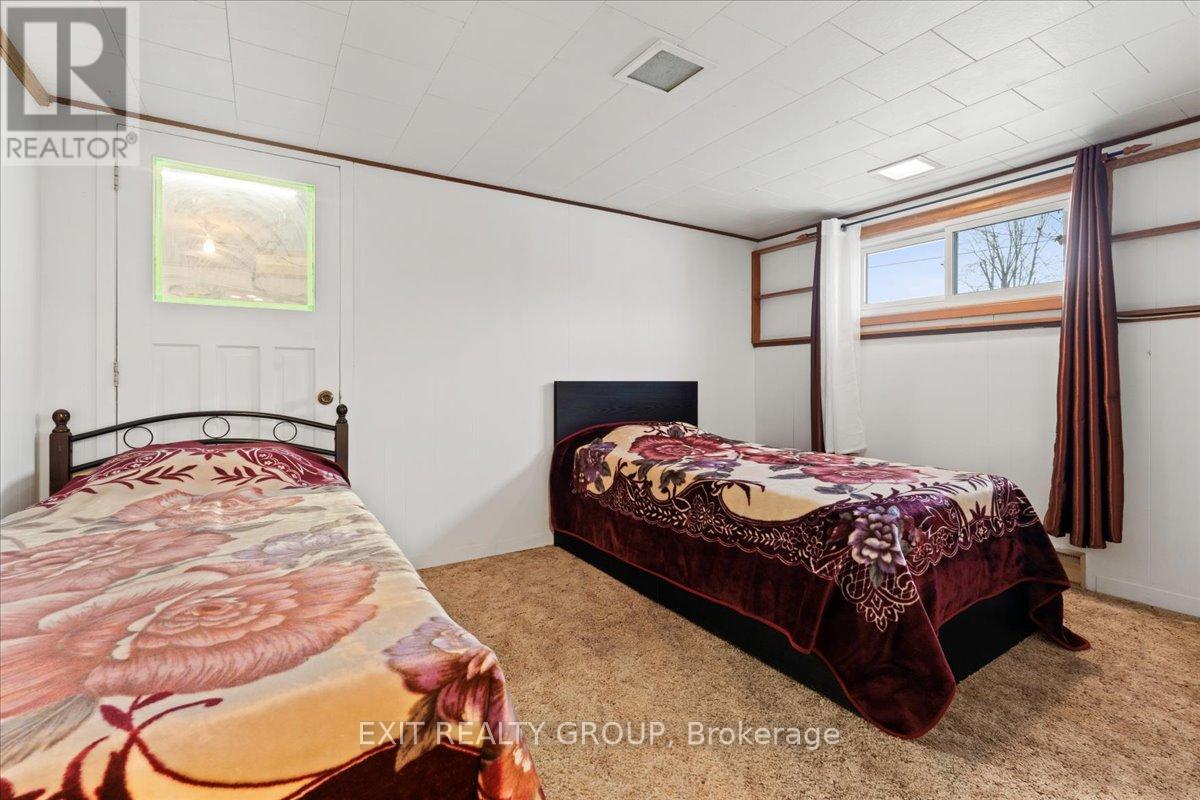 12 Chown Crescent, Belleville (Thurlow Ward), Ontario  K8P 4P9 - Photo 26 - X12758218