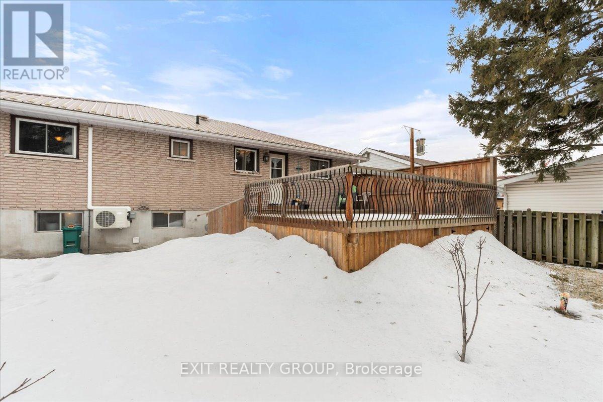 12 Chown Crescent, Belleville (Thurlow Ward), Ontario  K8P 4P9 - Photo 33 - X12758218