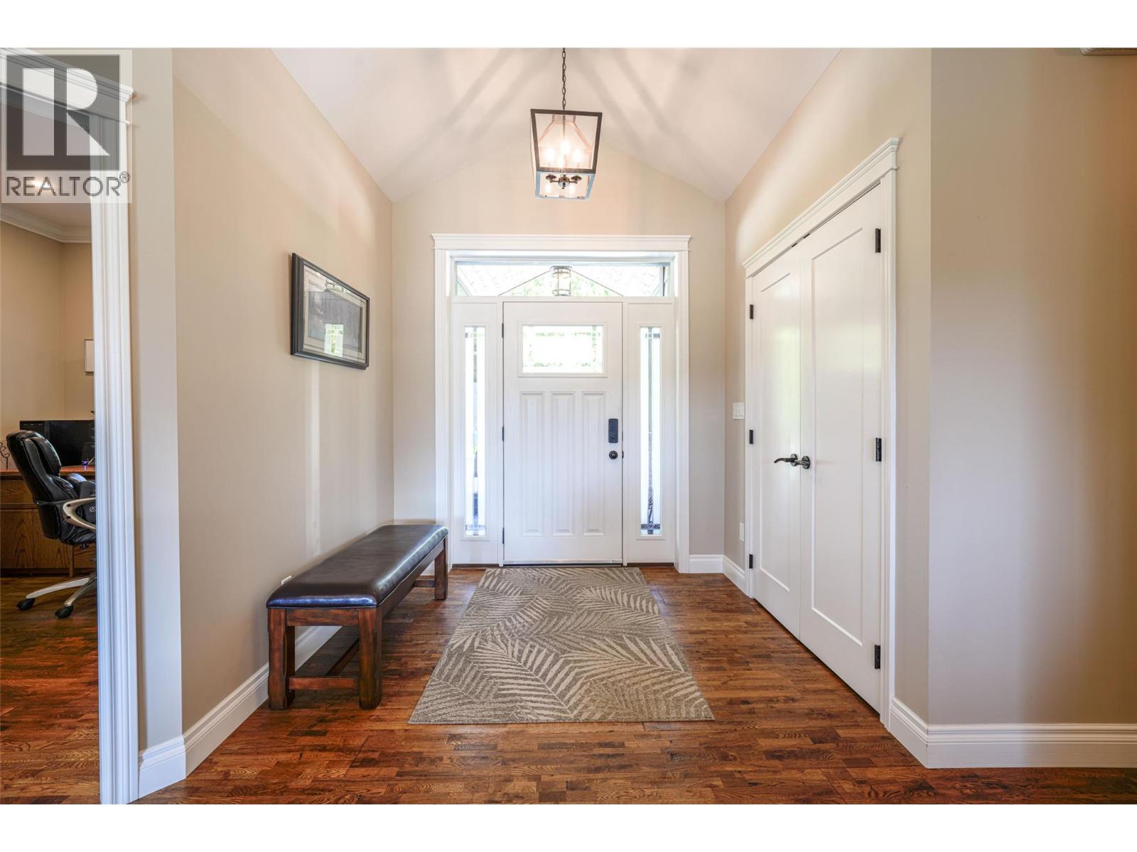 6209 Tatlow Road, Salmon Arm, British Columbia  V1E 2X7 - Photo 25 - 10374096