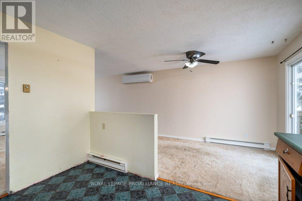 23 Ireland Drive, Quinte West (Trenton Ward), Ontario  K8V 5X4 - Photo 14 - X12758754