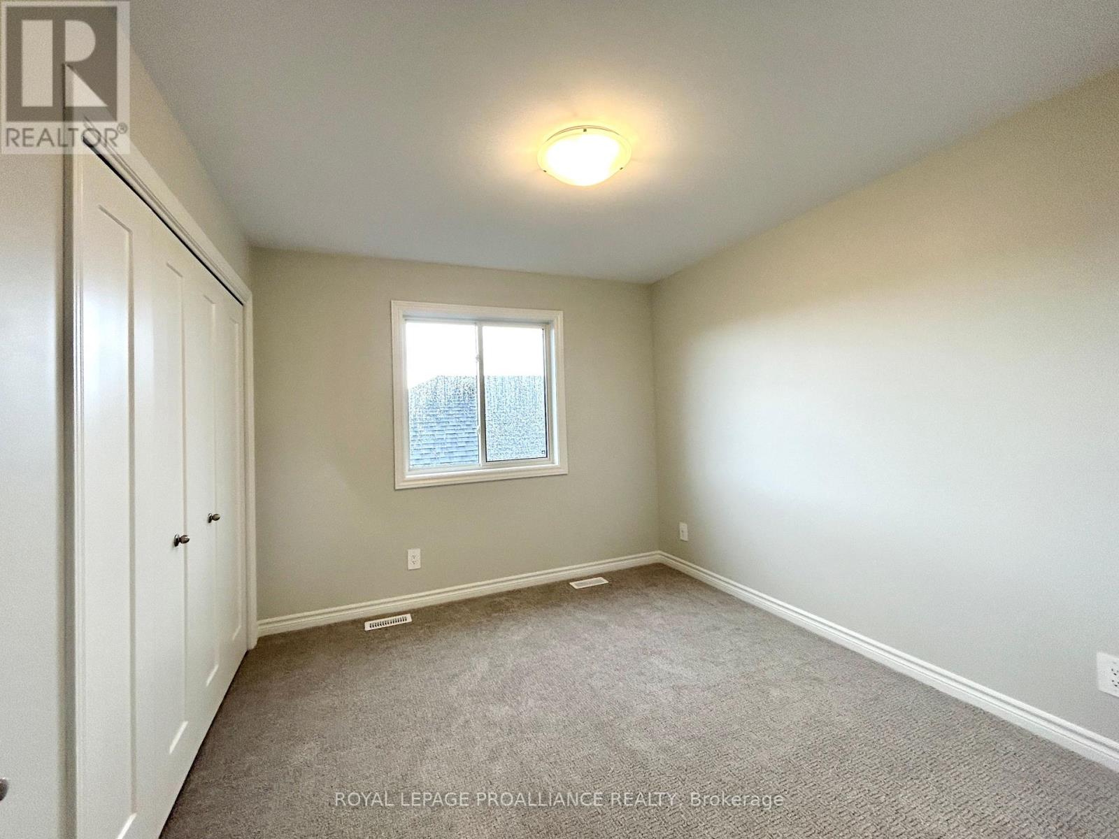 79 Athabaska Drive, Belleville (Thurlow Ward), Ontario  K8N 0T1 - Photo 19 - X12758900