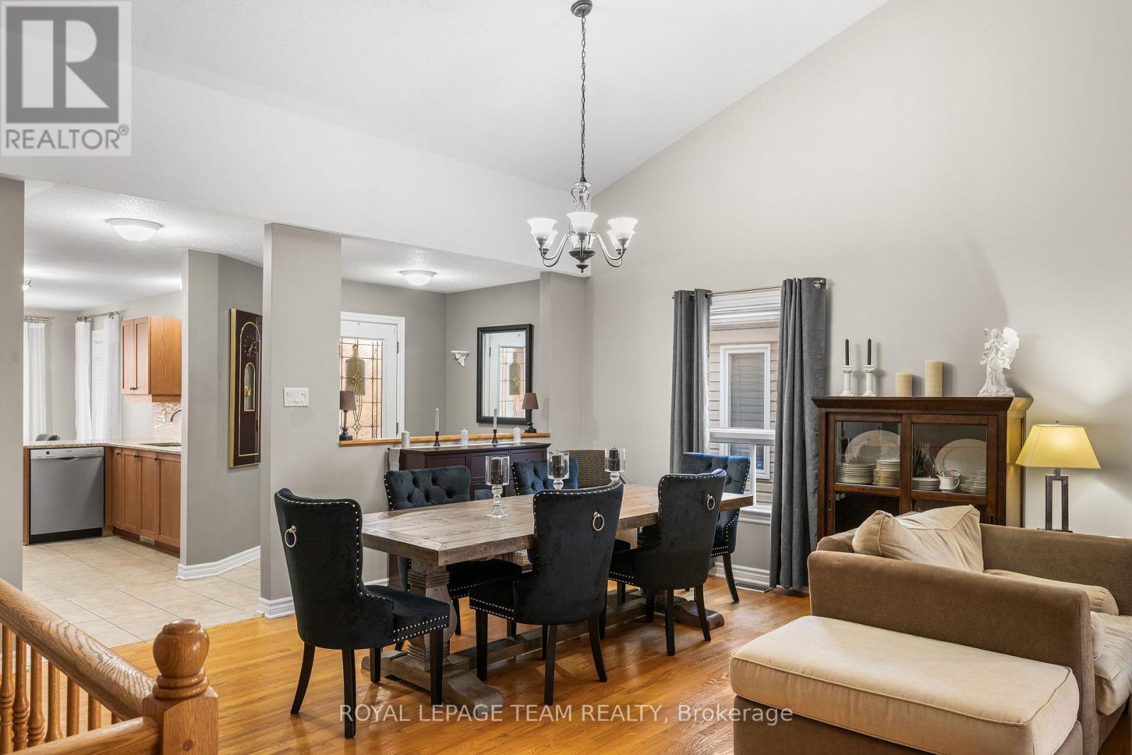 16 Spinney Way, Ottawa, Ontario  K2J 4Y8 - Photo 13 - X12492492