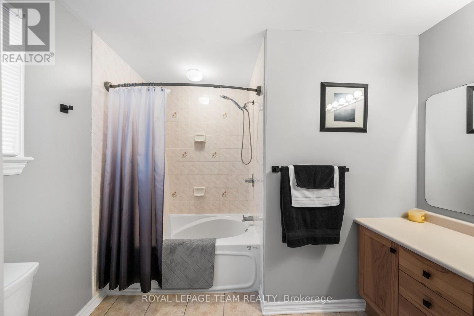 16 Spinney Way, Ottawa, Ontario  K2J 4Y8 - Photo 24 - X12492492