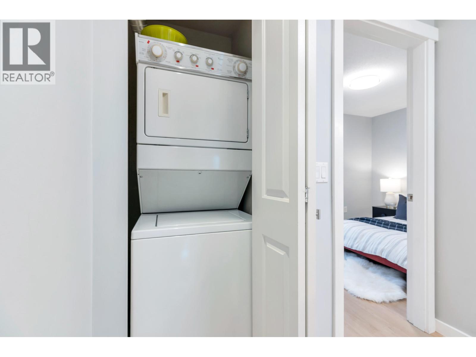 130 9229 University Crescent, Burnaby, British Columbia  V5A 4Z2 - Photo 17 - R3085792