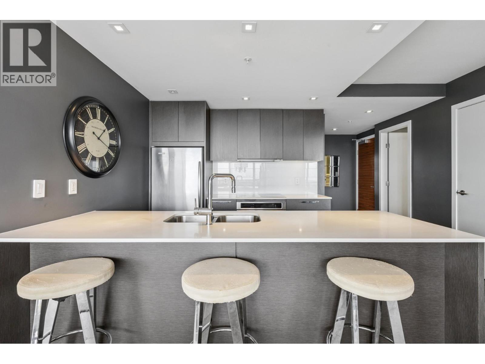 505 111 E 13th Street, North Vancouver, British Columbia  V7L 0C7 - Photo 12 - R3086641