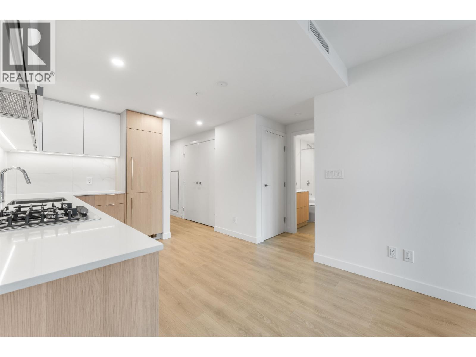 2808 308 Alderson Avenue, Coquitlam, British Columbia  V3K 0J2 - Photo 12 - R3086653