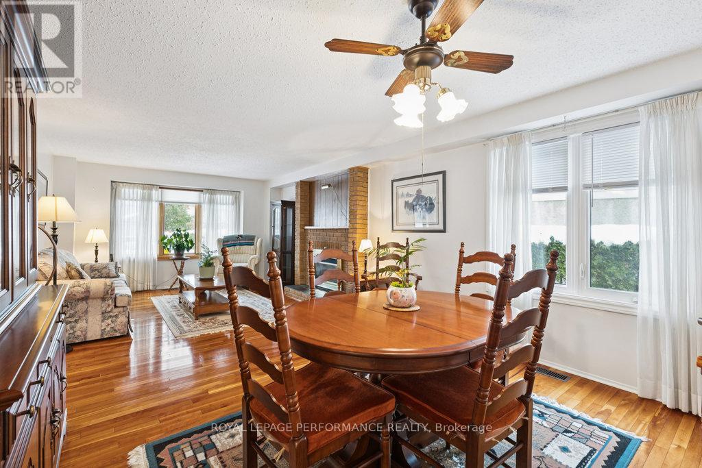 2314 Cotters Crescent, Ottawa, Ontario  K1V 8Y6 - Photo 13 - X12754012