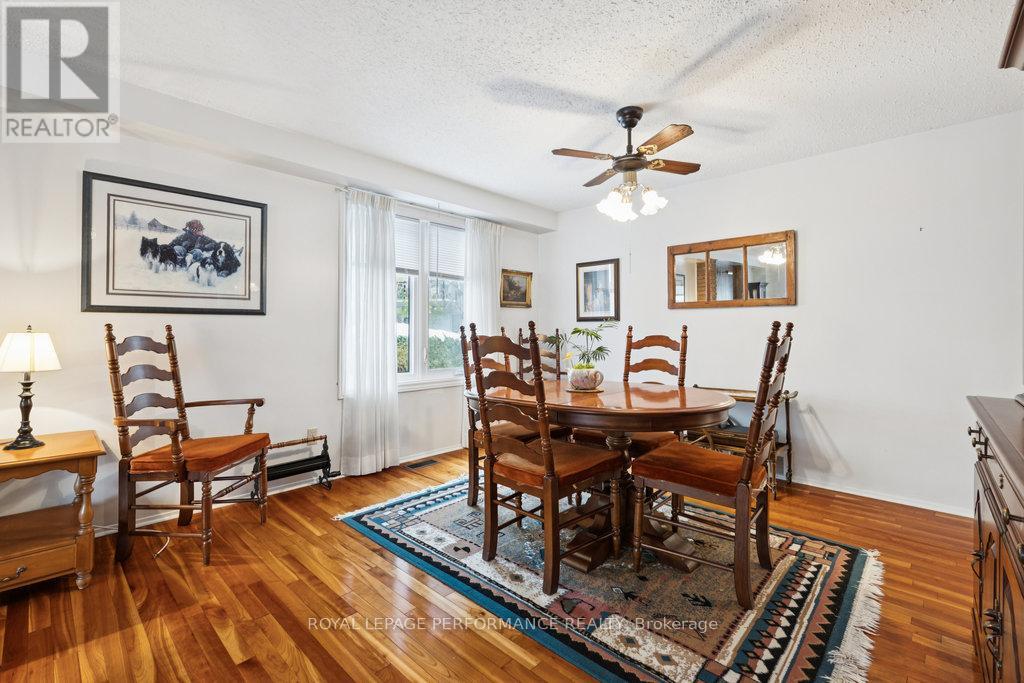 2314 Cotters Crescent, Ottawa, Ontario  K1V 8Y6 - Photo 11 - X12754012