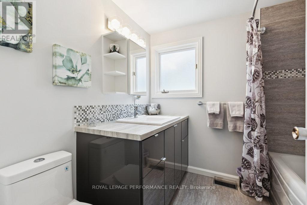 2314 Cotters Crescent, Ottawa, Ontario  K1V 8Y6 - Photo 31 - X12754012