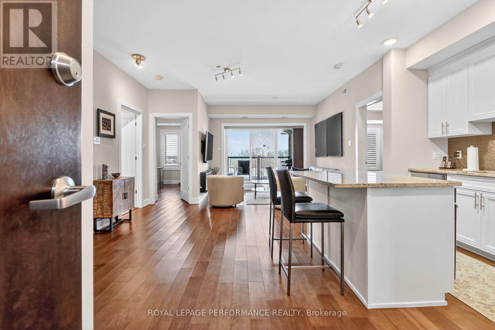 408 - 615 Longfields Drive, Ottawa, Ontario  K2J 6J3 - Photo 8 - X12751034