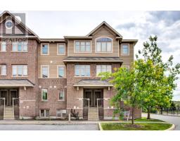 125 WINDSWEPT PRIVATE, Ottawa, Ontario
