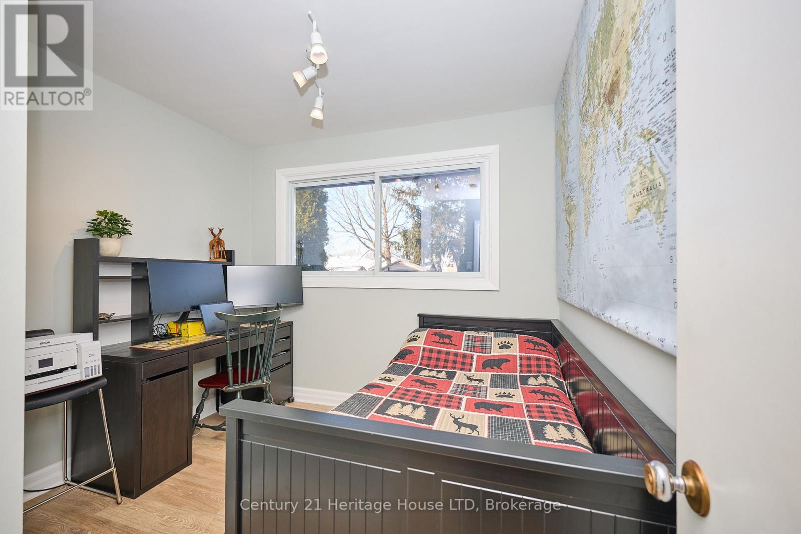 6887 Fairlawn Crescent, Niagara Falls, Ontario  L2G 5B1 - Photo 13 - X12614056