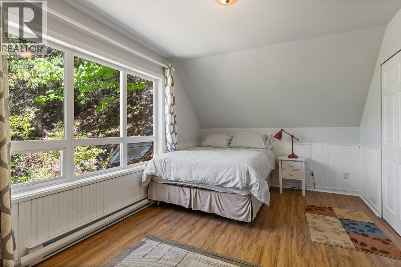 576 Cates Hill Road, Bowen Island, British Columbia  V0N 1G2 - Photo 25 - R3086662
