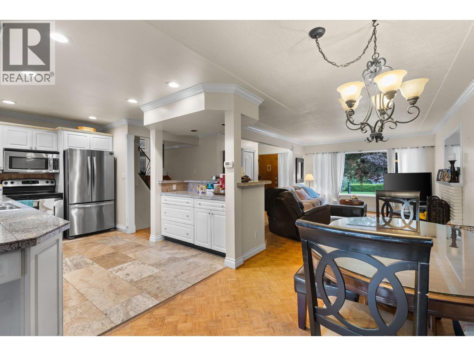 966 Dundonald Drive, Port Moody, British Columbia  V3H 1B7 - Photo 12 - R3086675