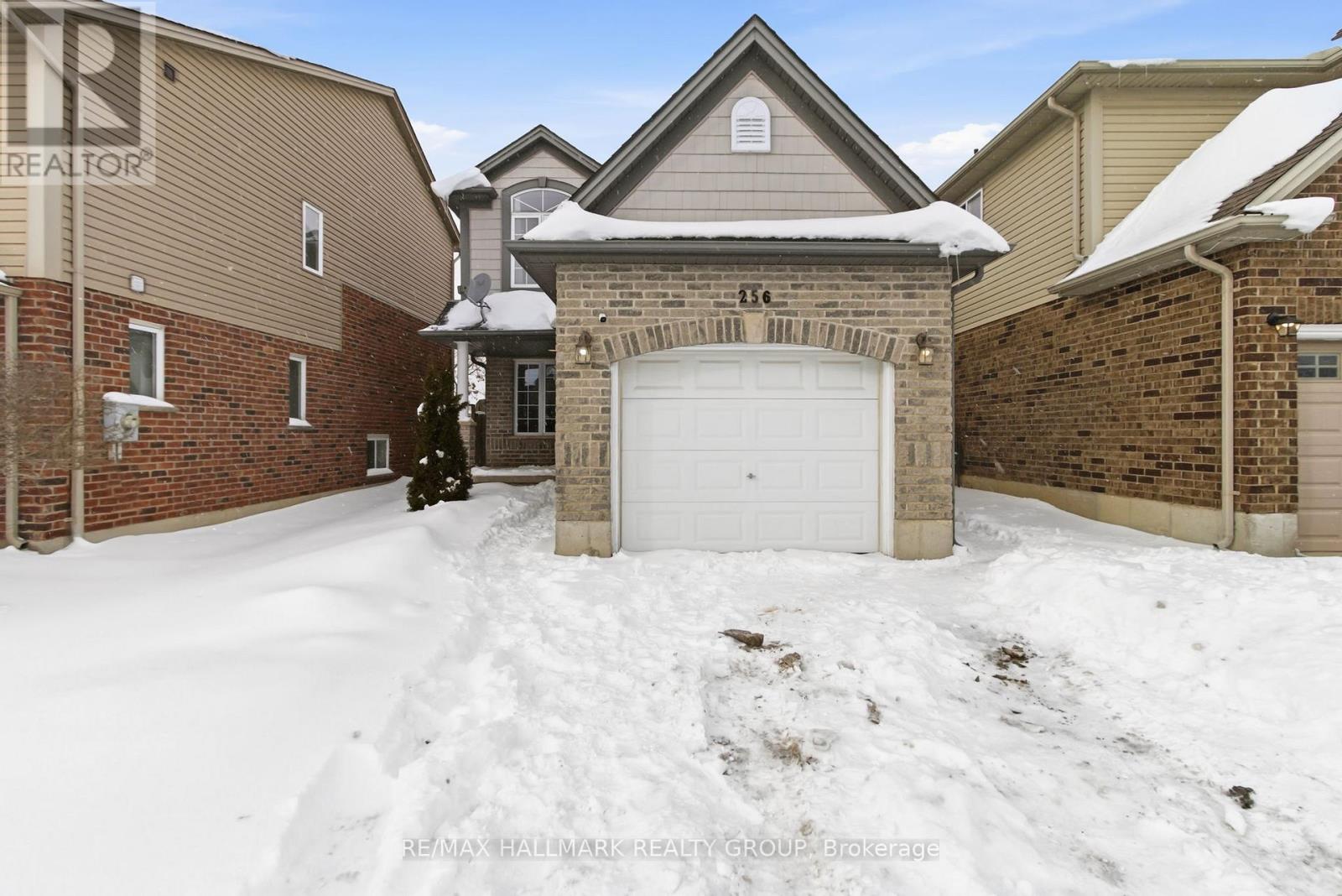 256 Mcmahen Street, London East, Ontario  N5Y 0A2 - Photo 1 - X12758102