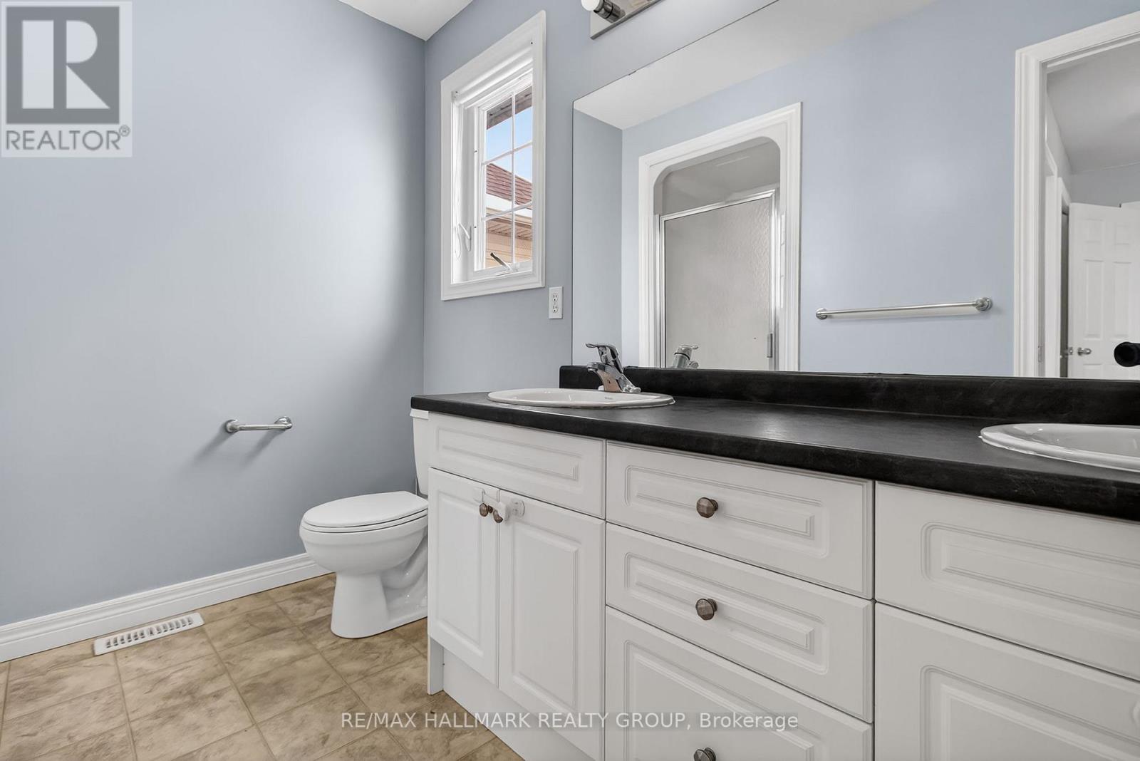 256 Mcmahen Street, London East, Ontario  N5Y 0A2 - Photo 25 - X12758102