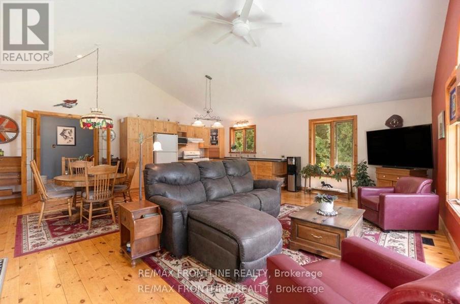 530 Miners Point Road, Tay Valley, Ontario  K7H 3C5 - Photo 14 - X12759206