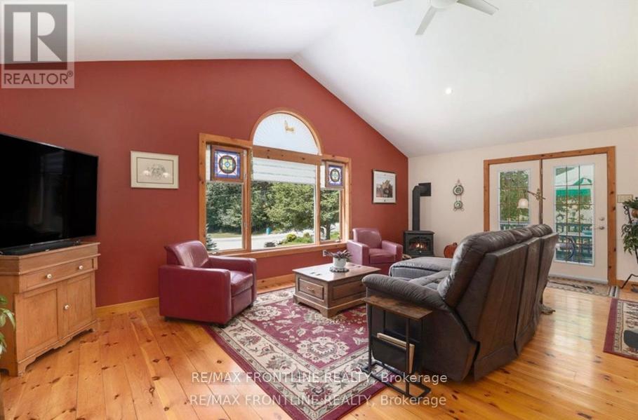 530 Miners Point Road, Tay Valley, Ontario  K7H 3C5 - Photo 15 - X12759206