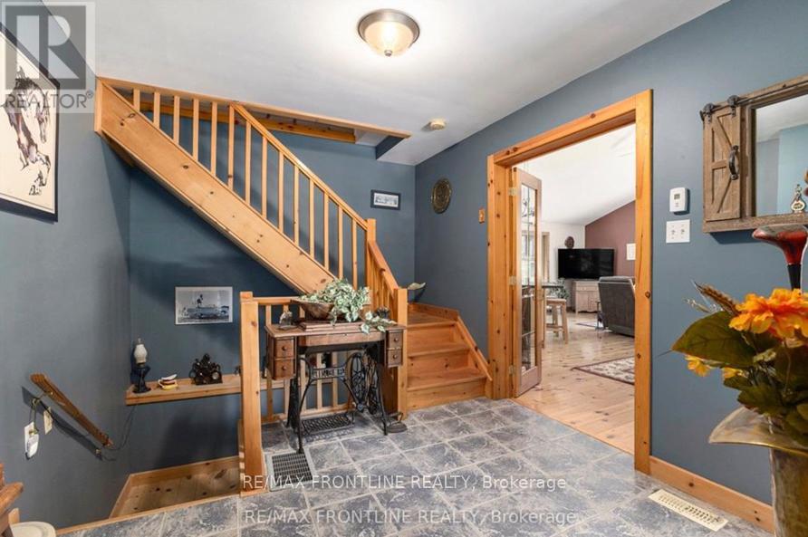 530 Miners Point Road, Tay Valley, Ontario  K7H 3C5 - Photo 8 - X12759206