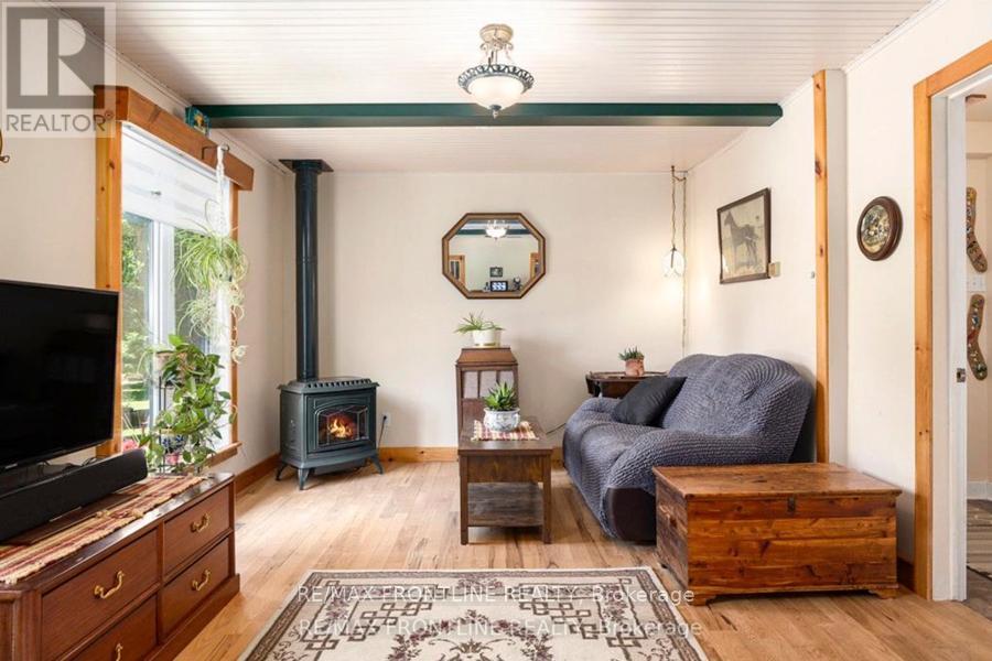 530 Miners Point Road, Tay Valley, Ontario  K7H 3C5 - Photo 9 - X12759206