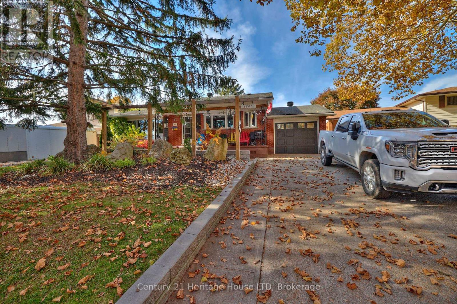 6887 Fairlawn Crescent, Niagara Falls, Ontario  L2G 5B1 - Photo 50 - X12614056