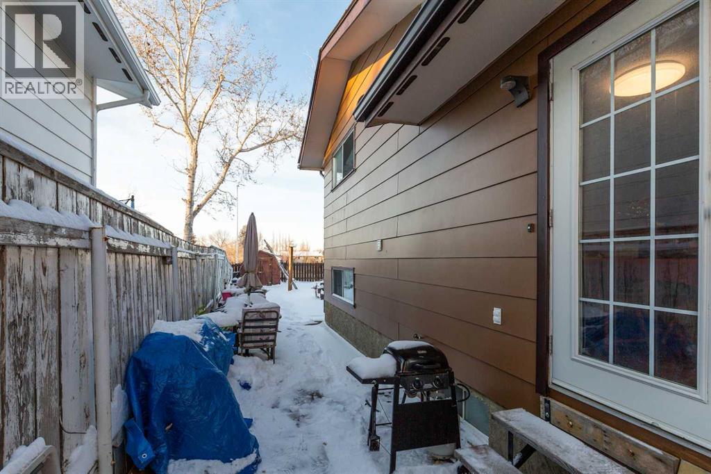 78 Pensacola Court W, Lethbridge, Alberta  T1K 4R6 - Photo 26 - A2273550