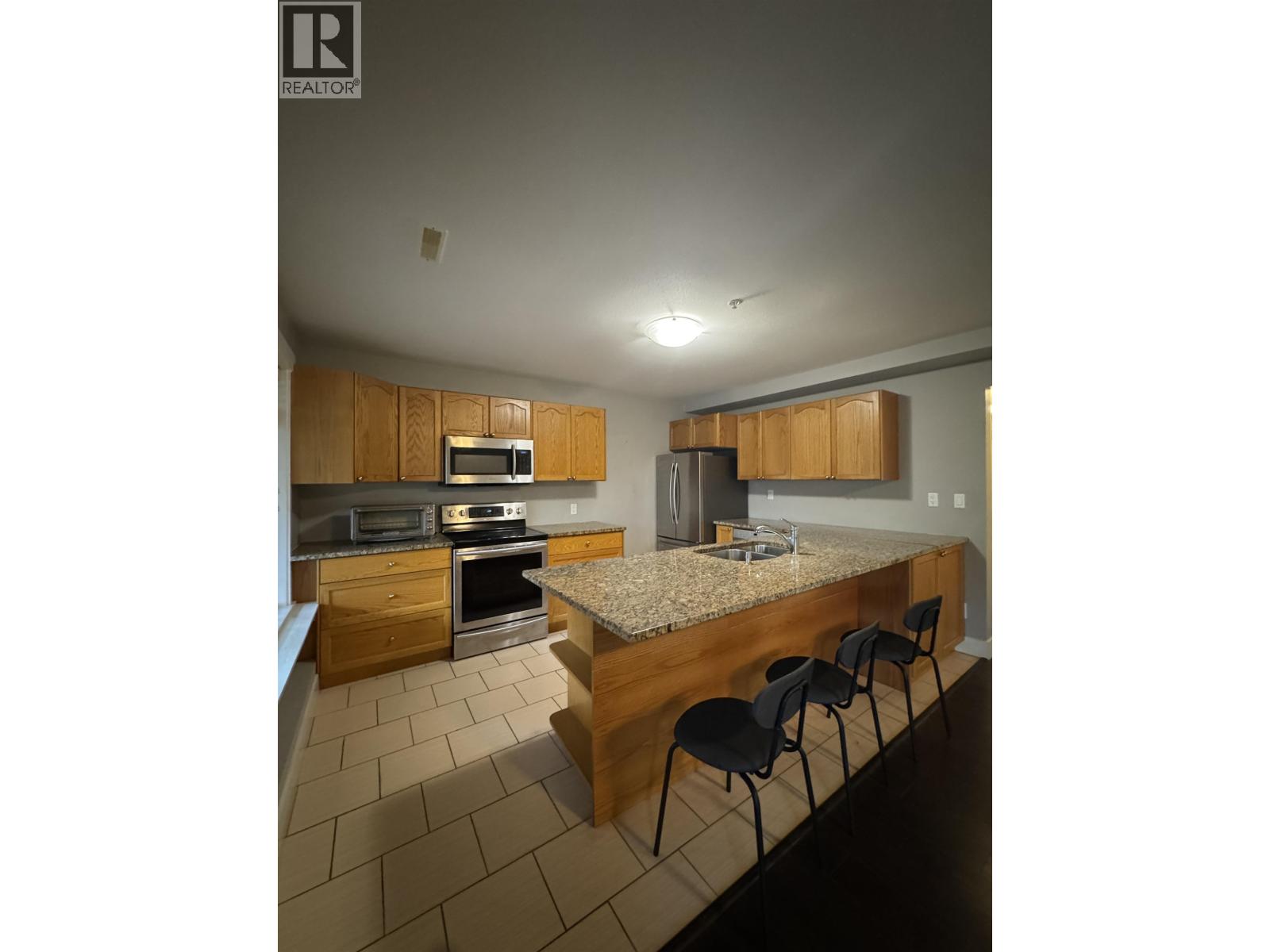 Lower 13445 BALSAM STREET, Maple Ridge, British Columbia