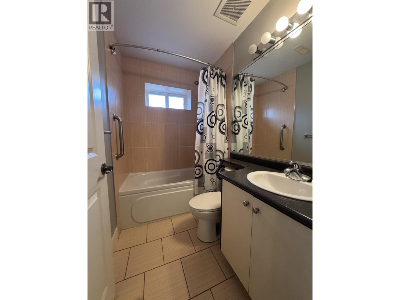 Lower 13445 Balsam Street, Maple Ridge, British Columbia  V4R 0C8 - Photo 12 - R3086683