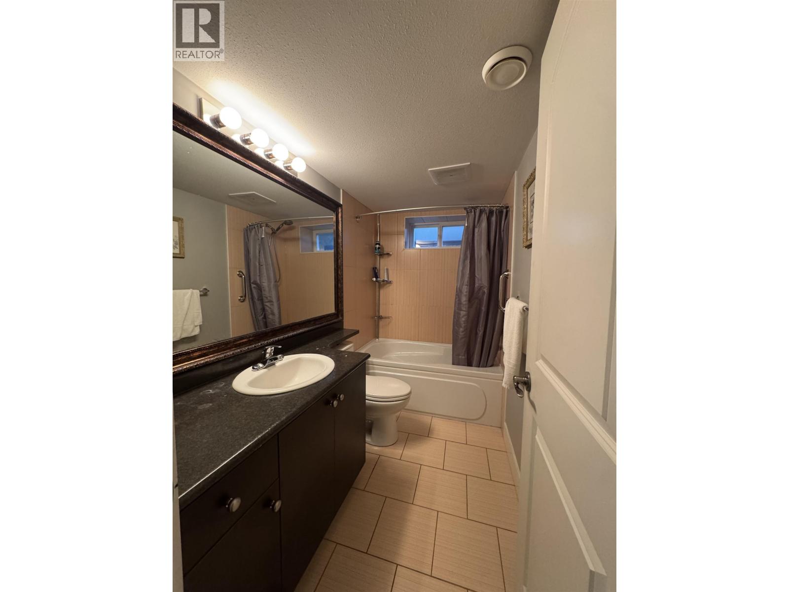 Lower 13445 Balsam Street, Maple Ridge, British Columbia  V4R 0C8 - Photo 16 - R3086683