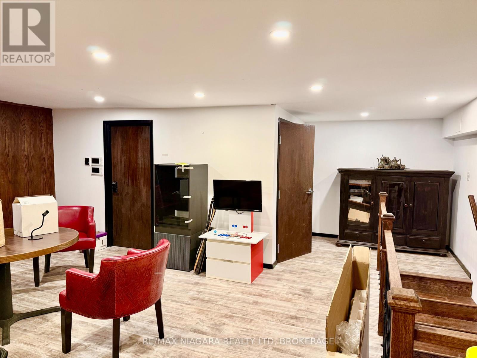 5 - 4632 Victoria Avenue, Niagara Falls, Ontario  L2E 4B7 - Photo 33 - X12756296