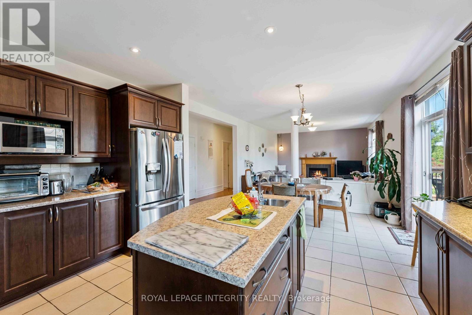 101 Spiritwood Drive, Ottawa, Ontario  K2M 3A1 - Photo 10 - X12758420